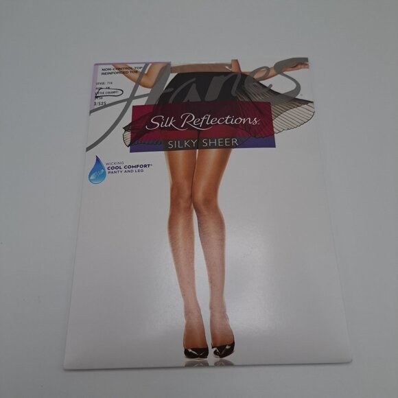 Hanes Silk Reflections Silky Sheer Pantyhose Non-Control Top AB Tan - Picture 1 of 12